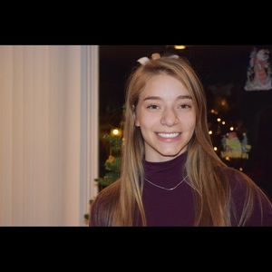 Meet your Posher, Mia